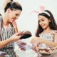Comment faire des œufs de Pâques en chocolat soi-même ?