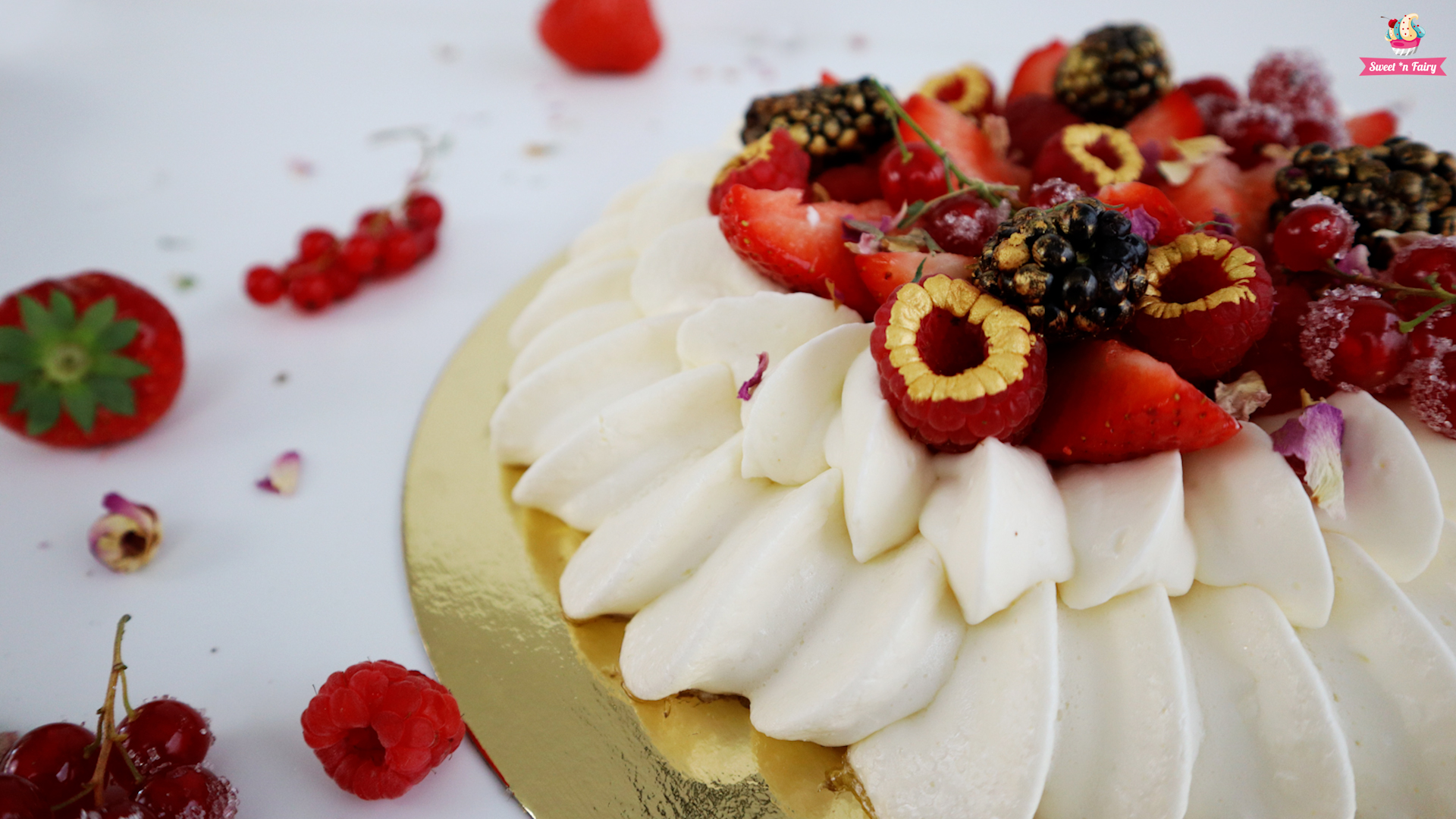 Pavlova aux fruits rouges